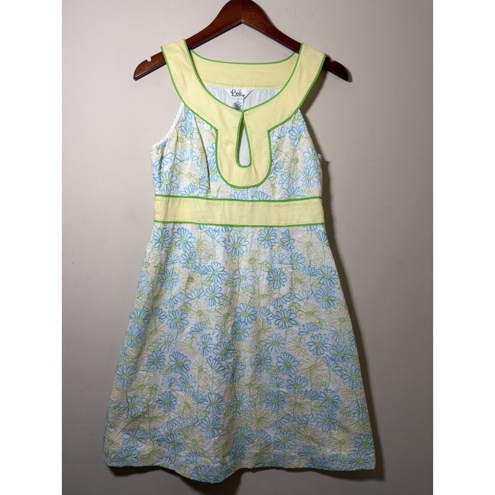 Lilly Pulitzer Pop Goes The Daisy  Size 4